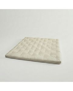 Topdekmatras / topper Superior van Bedaffair, handgemaakt in eigen atelier in Nederland. Biologisch katoenen tijk, biologisch katoen watten, biologische wol en dik gekruld paardenhaar