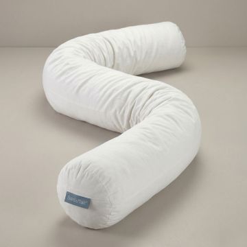 Een natuurlijke body pillow van Bedaffair, een lichaamskussen dat eenvoudig aanpasbaar en makkelijk bij te vullen is via de rits